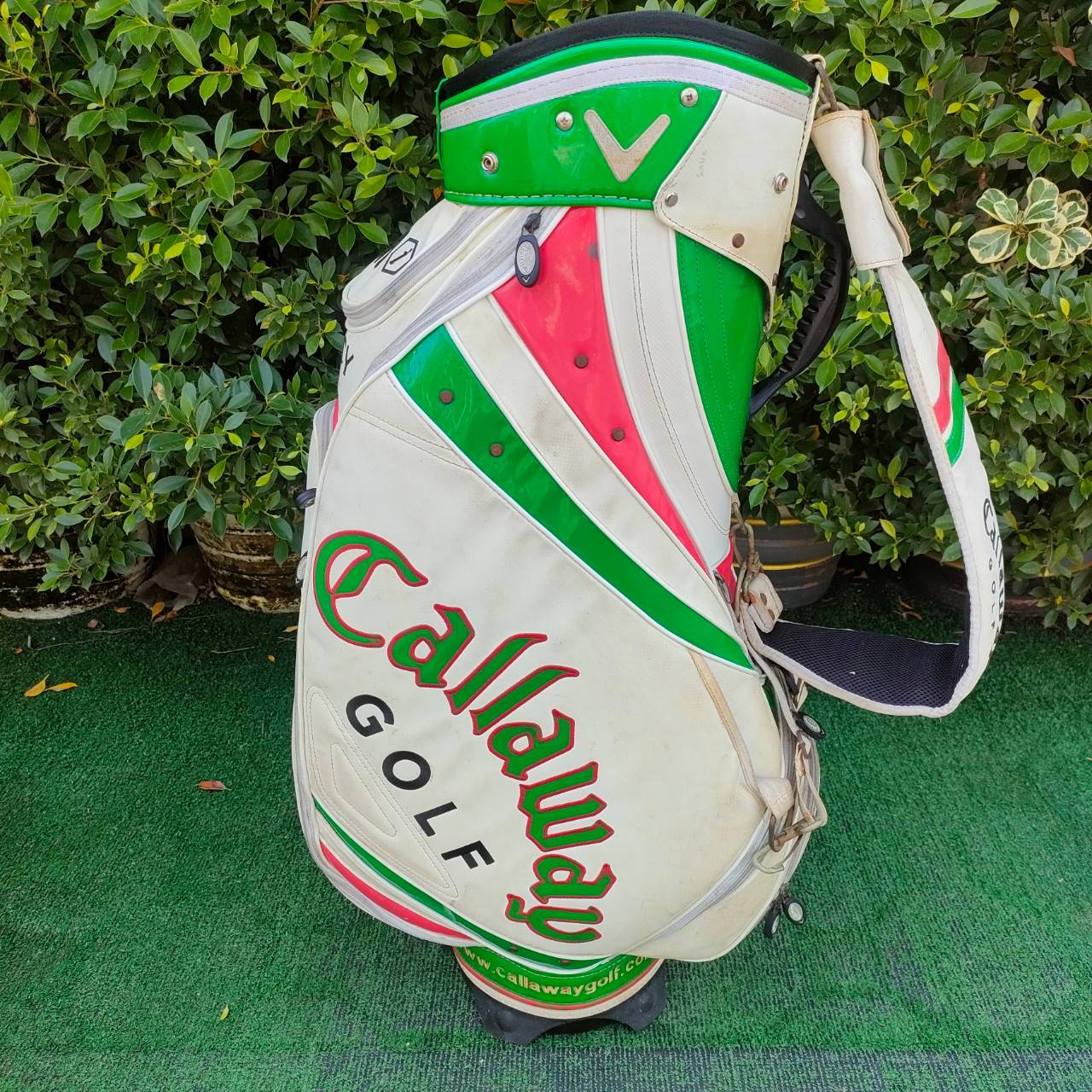 ถุงกอล์ฟ CALLAWAY GOLF มือสอง สภาพพร้อมใช้งาน แบบ TOUR ใบใหญ่ สวยเท่ห์!! มือสอง ของแท้ BY NakaraLuxurious