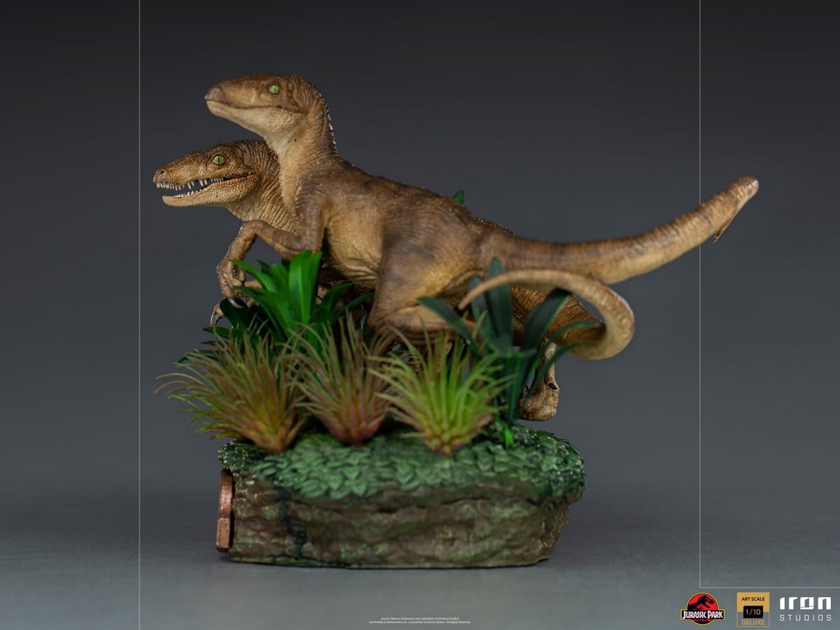 [สั่งจอง]Iron Studio 1/10 : Jurassic Park - Just The Two Raptors