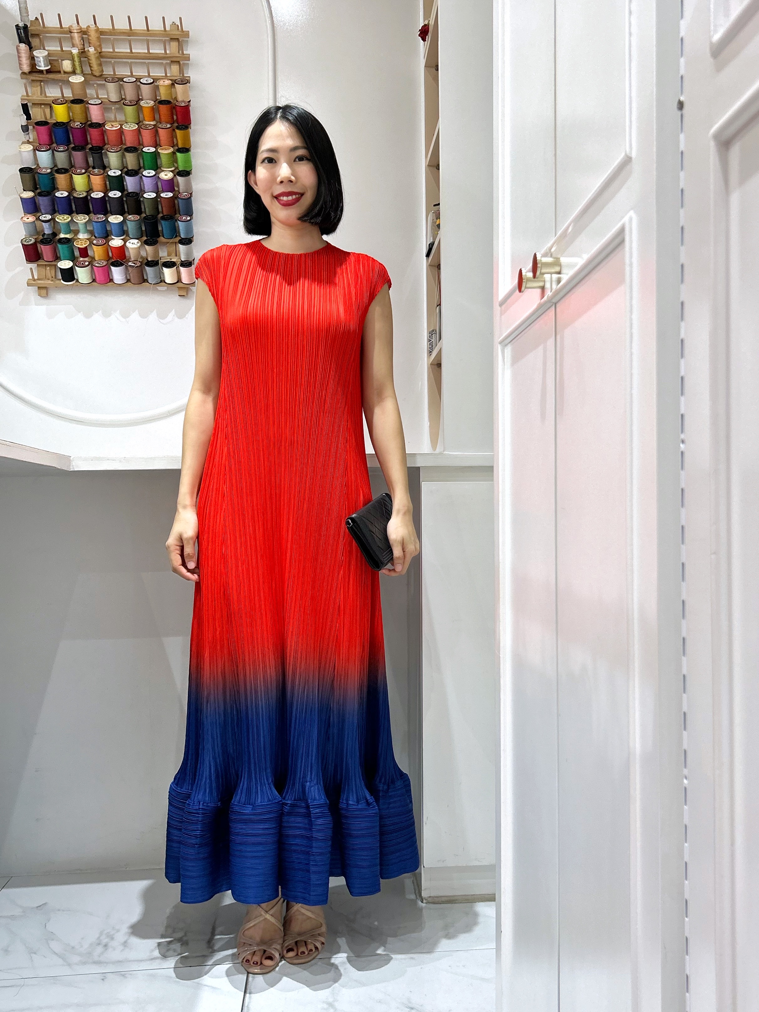 2MUAY รุ่น GA6755 เดรสอัดพลีท CAP SLEEVE RIPPLE GRADIENT PLEATED DRESS 7 สี FREE SIZE