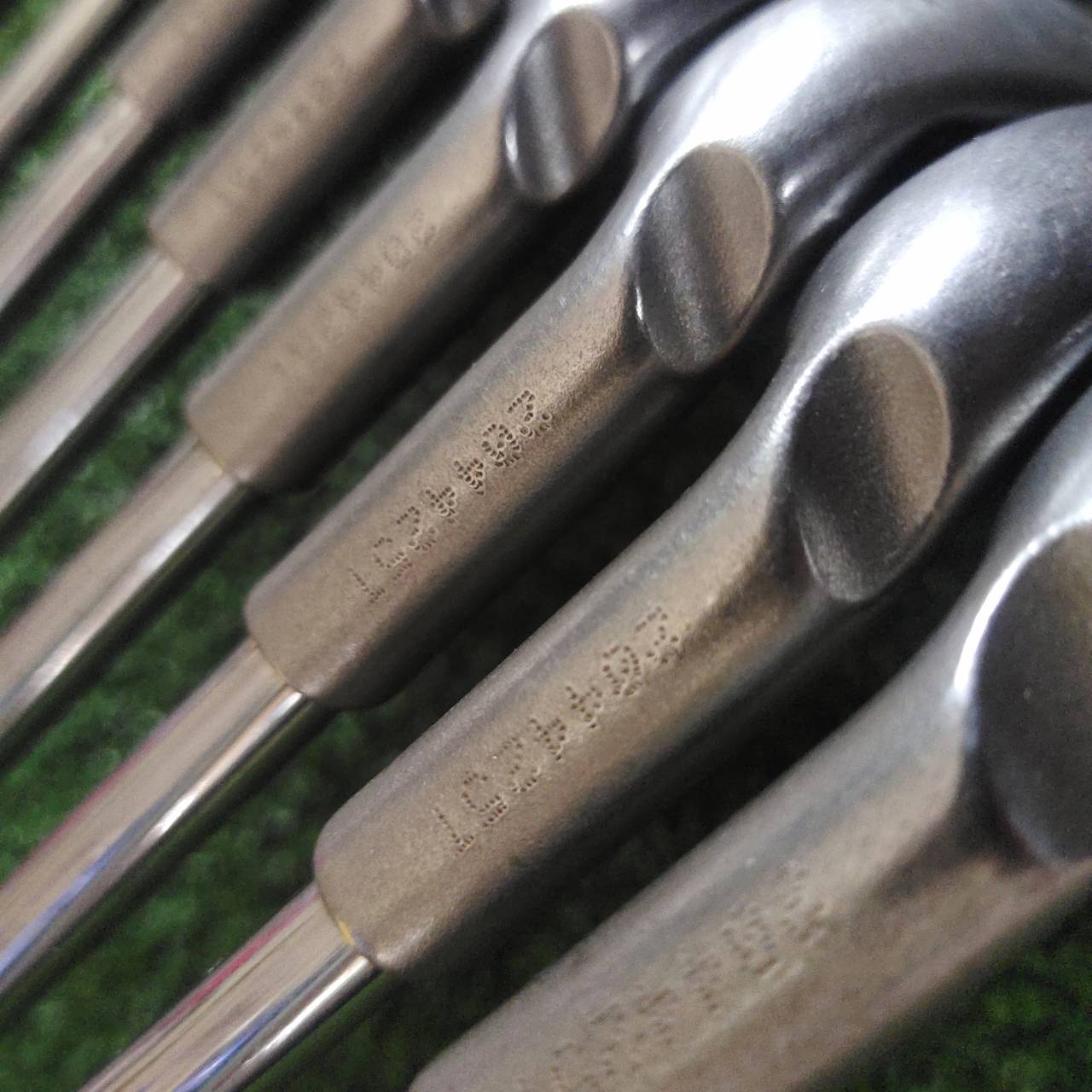 PING G2 IRONS หนึ่งในรุ่นขายดีที่สุดของ PING ที่เน้น “ตีง่าย-Forgiving สูง” สำหรับนักกอล์ฟทุกระดับ