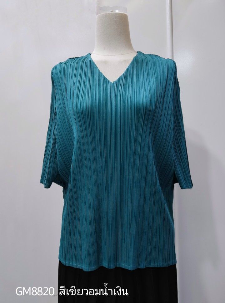 อกถึง42! 2MUAY GM8820 เสื้ออัดพลีทคอวีแขนสั้น ผ่าชายข้าง V NECK SHORT SLEEVE PLEATED TOP 15 สี FREE SIZE