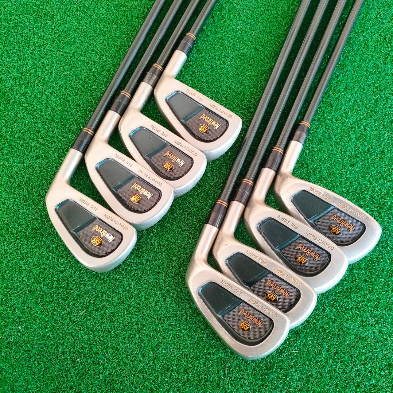 ชุดเหล็ก DUNLOP NEWBREED GRAVITY FLOW PRO MODEL มีเหล็ก 3-9 เเละ PW ก้าน TOYR BLACK FLEX S MADE IN JAPAN