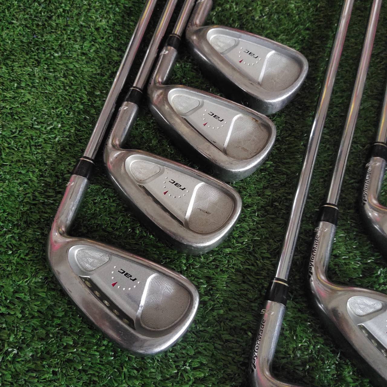 ชุดเหล็ก Taylormade RAC OS ใบใหญ่ตีง่ายมากกกกก ตีไกลกว่าปกติ 1 เหล็กเลยค่ะ