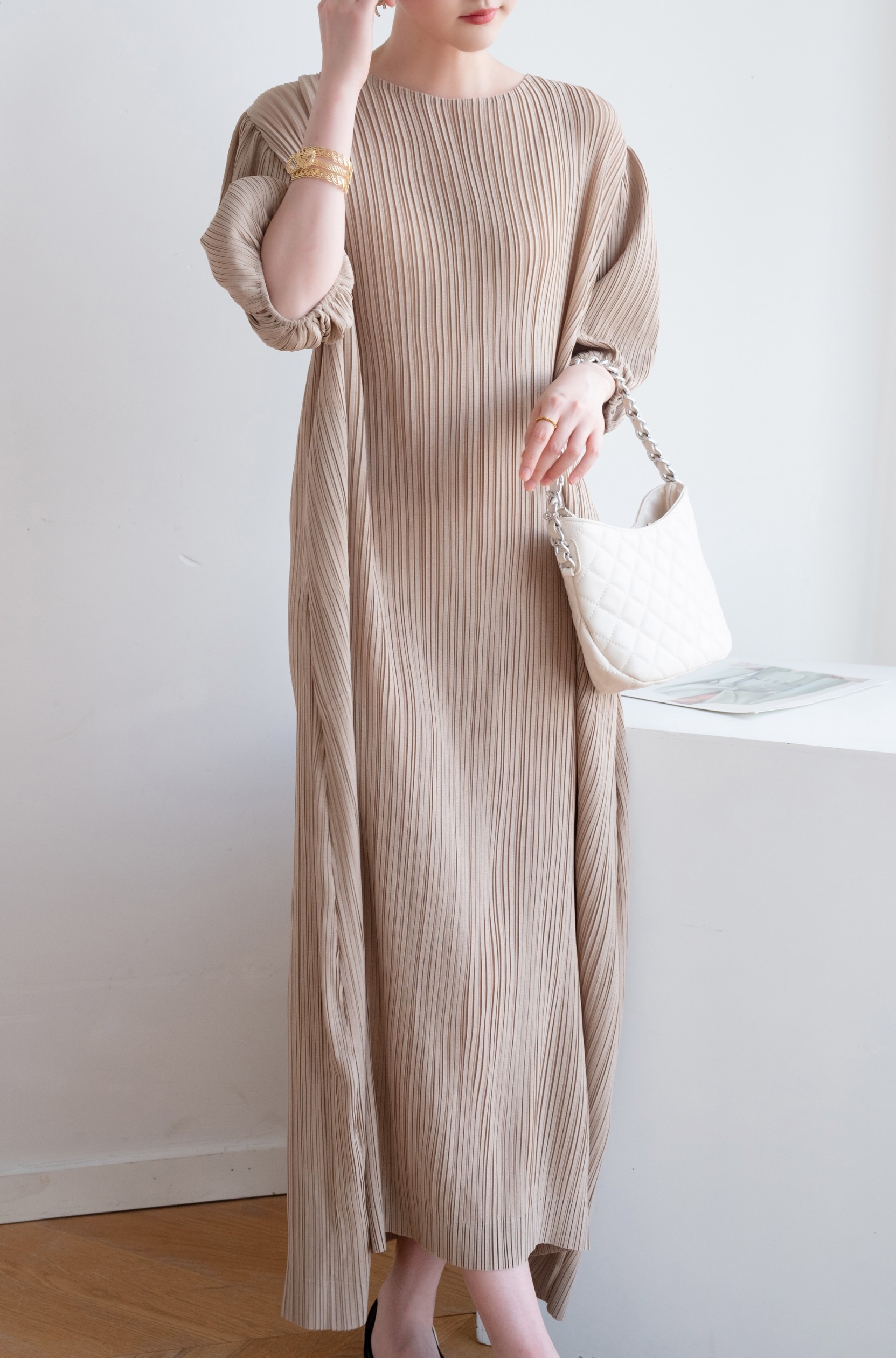 ปรับราคาลง20%!! อกถึง 60 นิ้ว 2MUAY รุ่น GJO1117P เดรสพลีทคุณภาพ BABY DOLL SLEEVE PLEATED DRESS 8 สี FREE SIZE