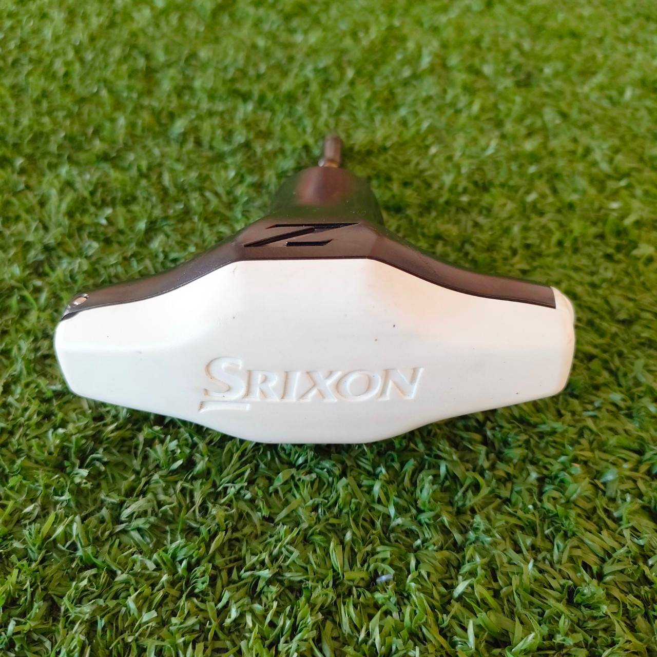 ตัวไข SRIXON มือสอง ของแท้ สภาพใหม่ไม่เคยใช้งานครับไม้กอล์ฟมือสอง ของแท้ BY NakaraLuxurious