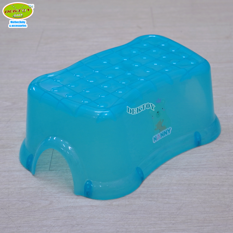 Nanny แนนนี่ เก้าอี้พลาสติก 253