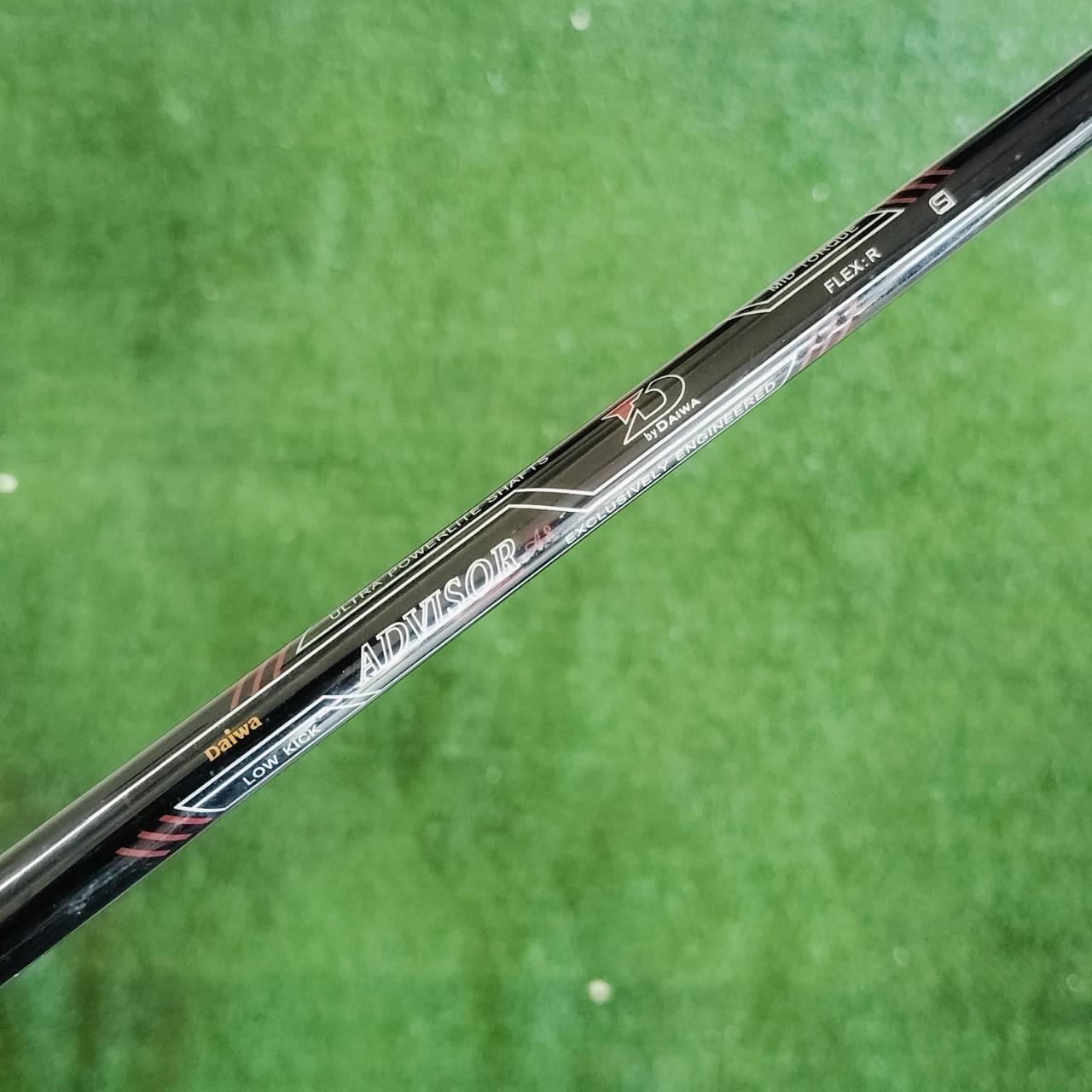 U5 DAIWA ADVISOR A8 วัสดุ FORGED STEEL เหมาะกับ FW มากๆ จุดสวีตสปอตกว้าง หน้าเด้ง ตีไกล เสียงปิ๊ง ก้านพรีเมี่ยม DAIWA FLEX R ก้านเบา ไม้กอล์ฟพรีเมี่ยมมือสอง ของแท้ By NakaraLuxurious