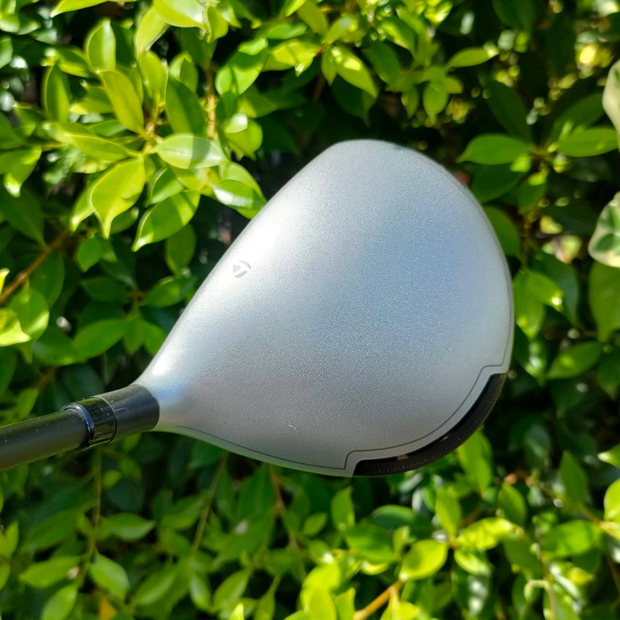 FW5 TAYLORMADE SLDR องศา 15 ก้าน FUJIKURA FLEX R เป็นตัวหน้าดำ กระดองเงิน สวยเท่ห์ และตีดีกว่ารุ่นปกติมาก