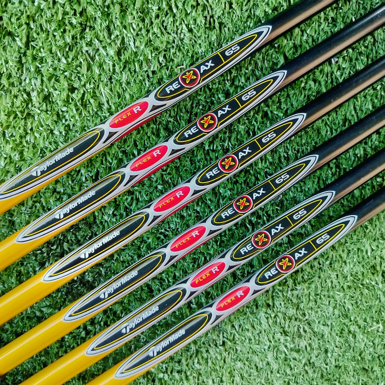 ชุดเหล็ก TAYLORMADE r7 มีเหล็ก 5-9 เเละ PW ครบค่ะ ก้าน RE*AX 65 FLEX R ทั้งชุด ไม้กอล์ฟพรีเมี่ยมมือสอง ของแท้ By NakaraLuxurious