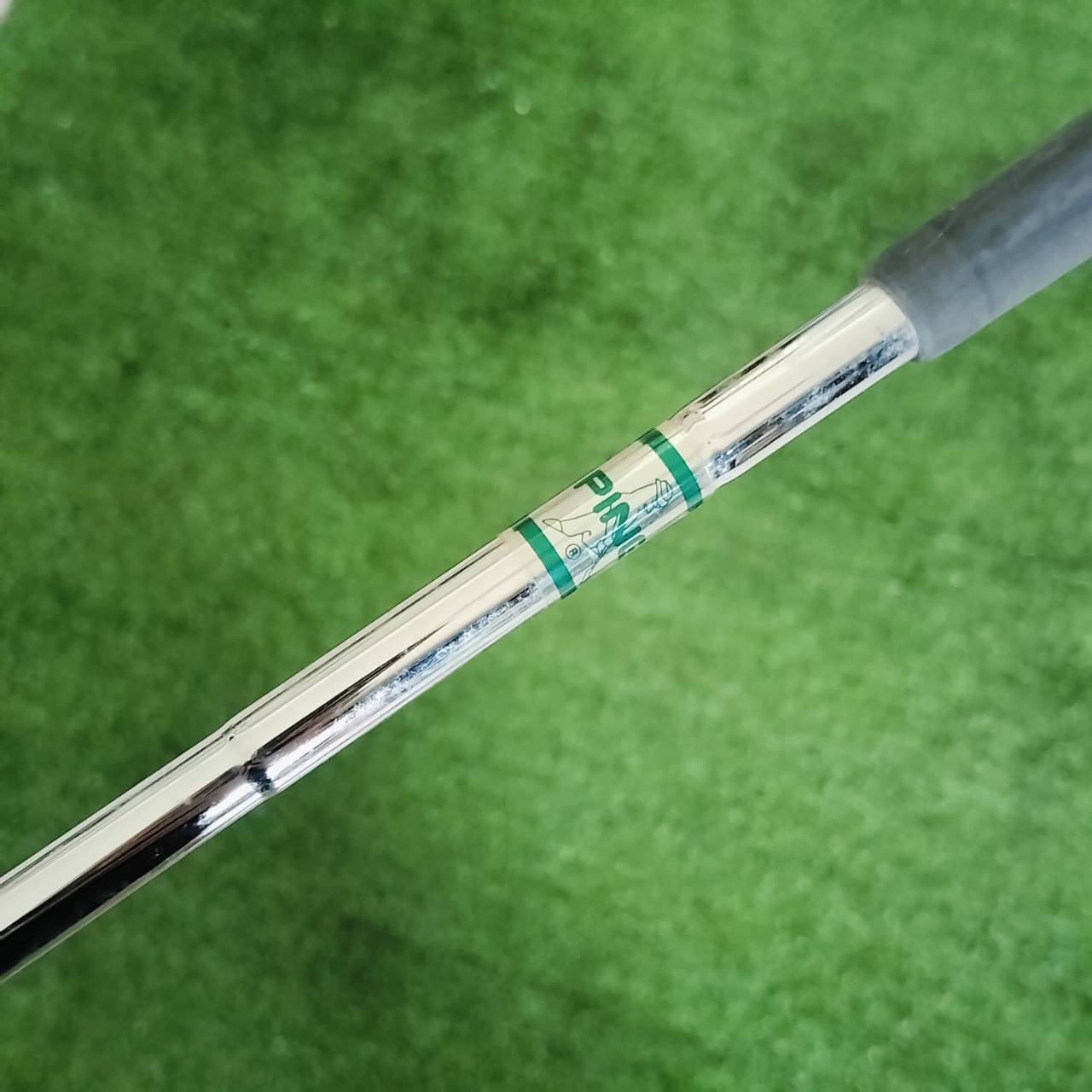 PUTTER PING B60 ยาว 33 นิ้ว เป็นอีกหนึ่งแบบที่ได้รับความนิยมสูง จน PING ได้ทำรุ่นย้อนยุคออกมา ไม้กอล์ฟพรีเมี่ยมมือสอง ของแท้ By NakaraLuxurious