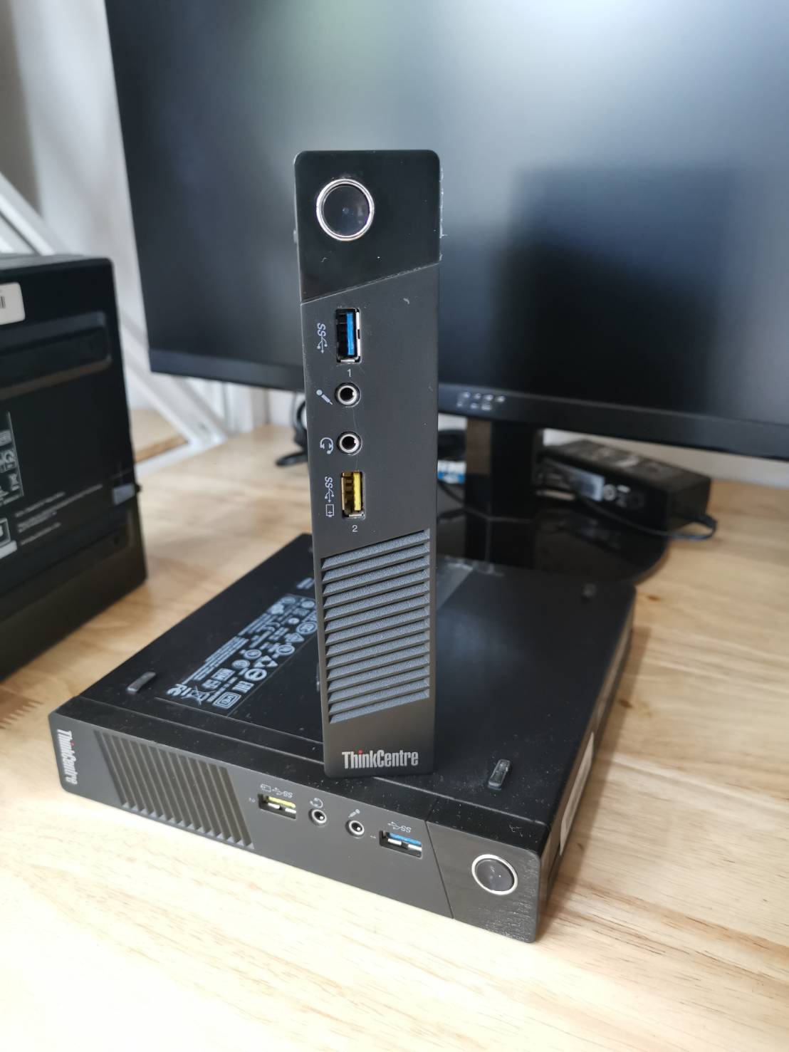 PC Mini Lenovo ThinkCentre M73 Tiny คอมพิวเตอร์ ตั้งโต๊ะ ขนาดเล็ก ประหยัดไฟ