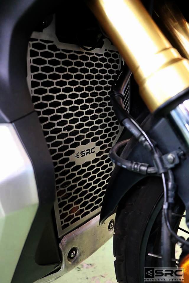 การ์ดหม้อน้ำ SRC X-ADV 750