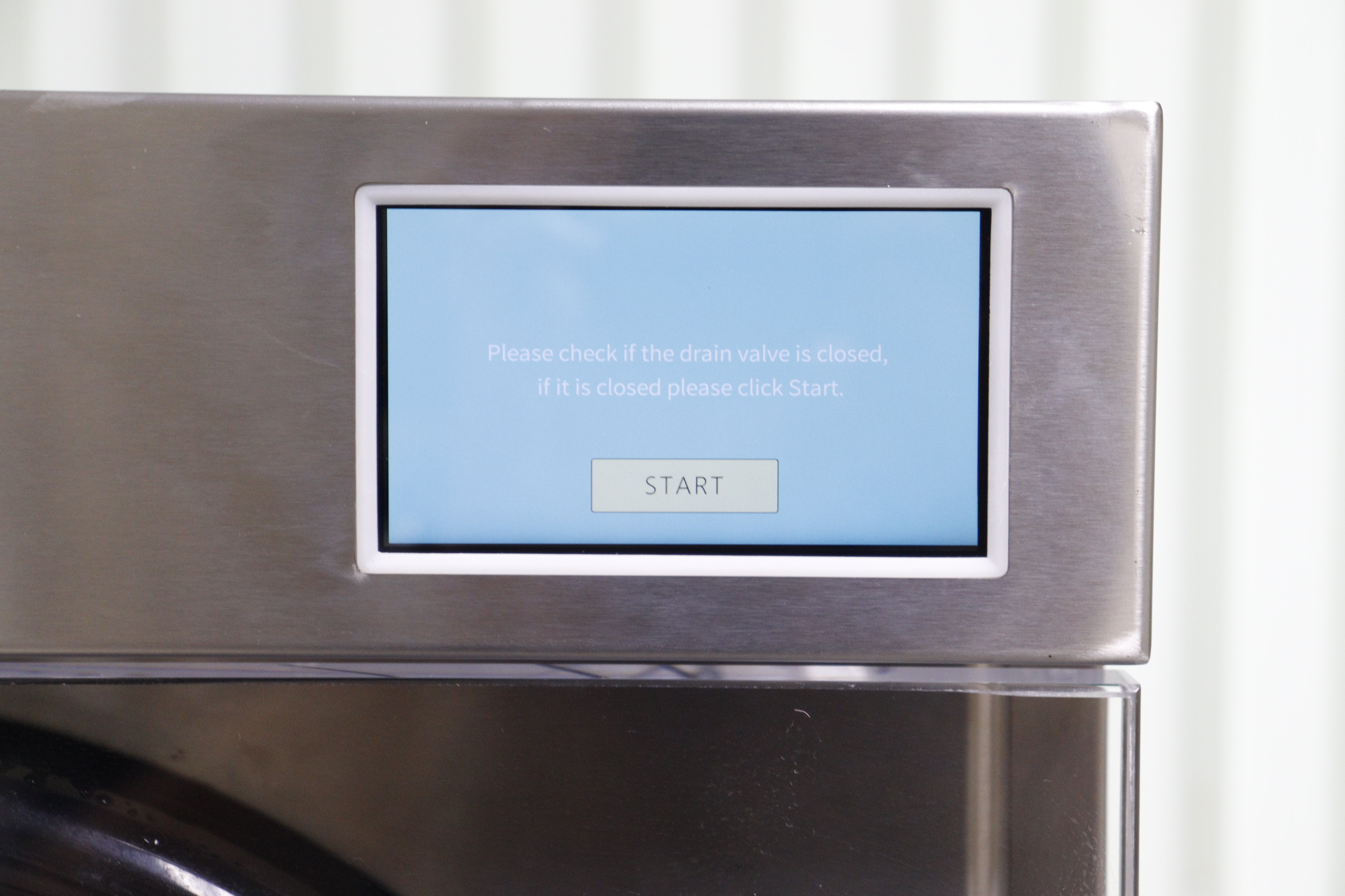 เครื่องฟรีซดราย Freeze Dry รุ่น FD-01 รับประกัน 1 ปีพร้อมจัดส่งติดตั้งและสอนใช้งานฟรีทั่วประเทศ