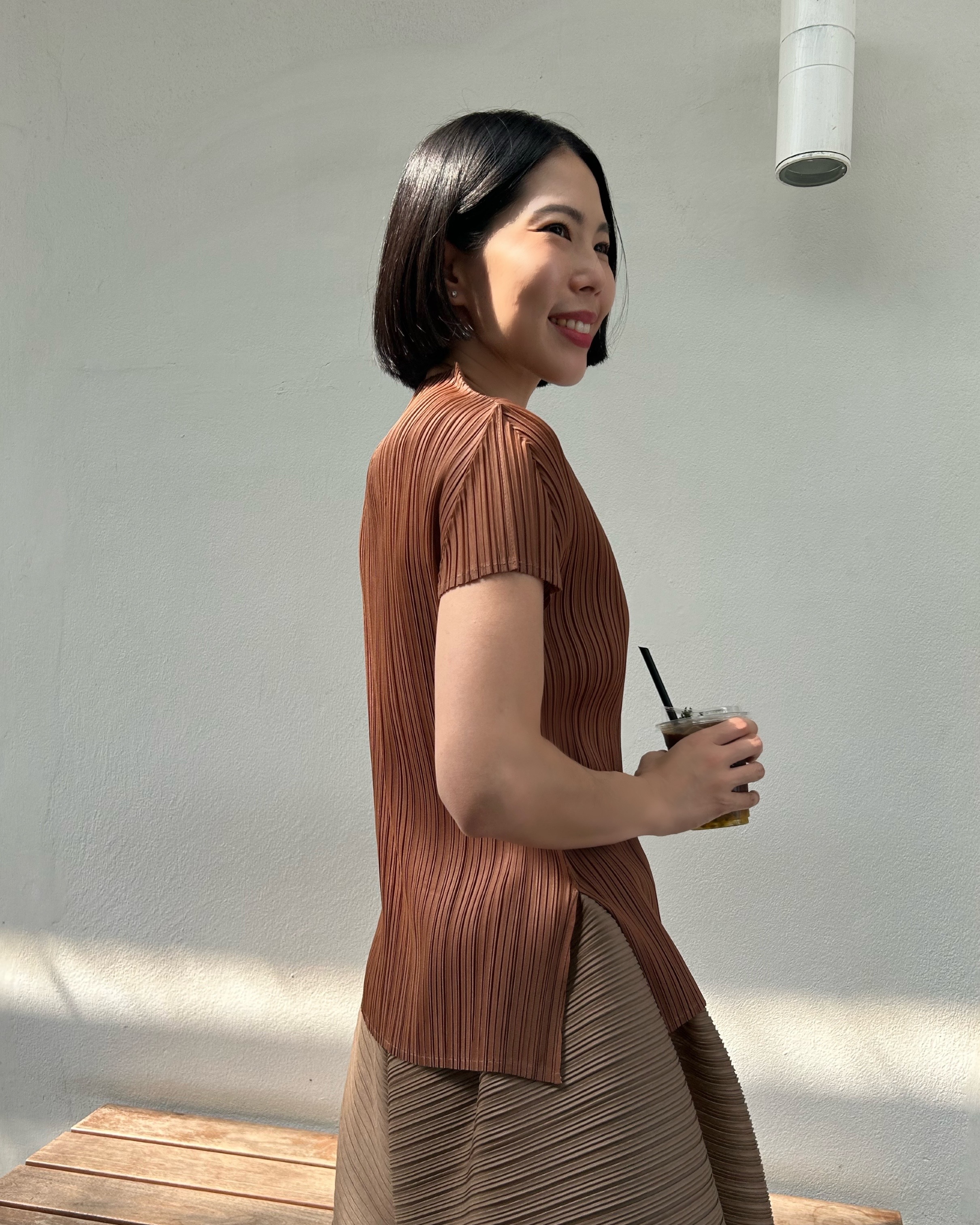 2MUAY รุ่น GJO11533 เสื้ออัดพลีท PLEATED MOCK COLLAR TOP 10 สี FREE SIZE