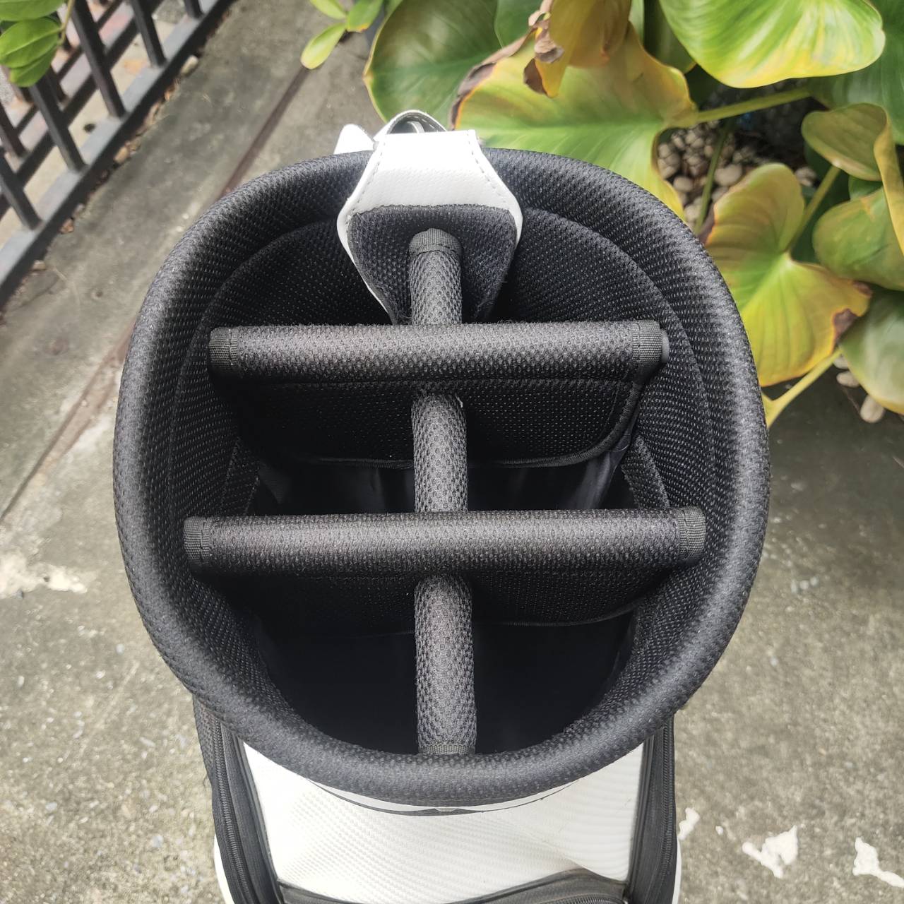 ถุงกอล์ฟกรุงเทพกรีฑา มือสอง สภาพสวยเดิมๆ วัสดุรักษาง่าย ถุง TOUR ใบใหญ่ ใส่ไม้ได้ครบ