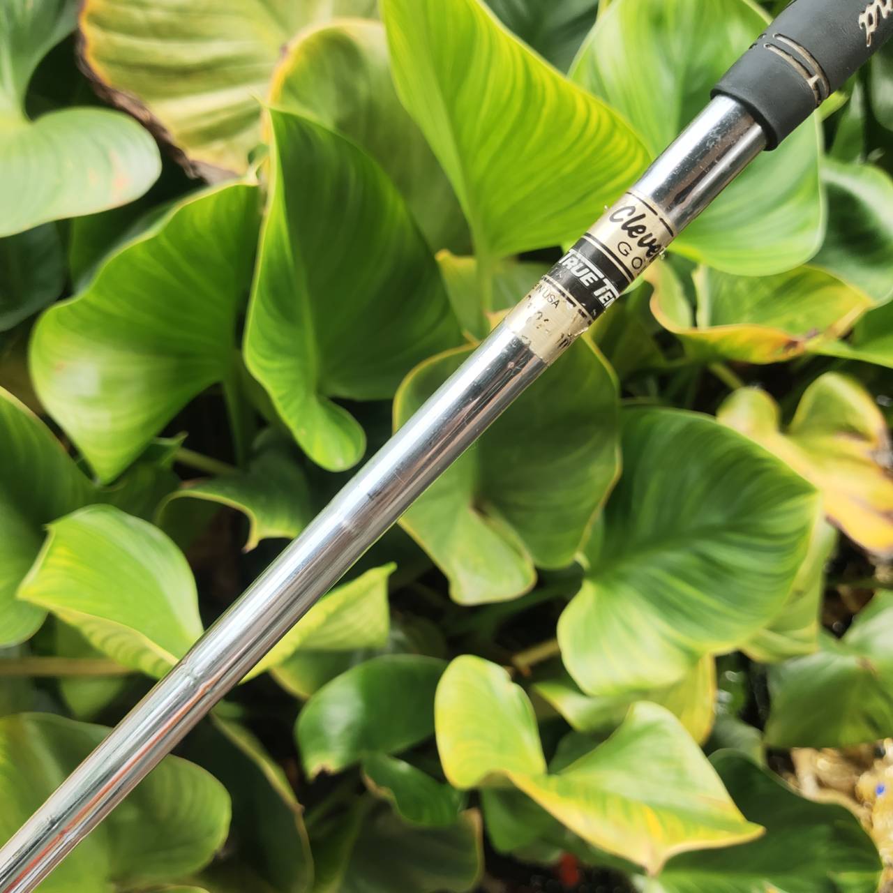 WEDGE CLEVELAND REG 588 60° รุ่นสนิม (Rust Finish) ให้ ฟีลลิ่งธรรมชาติและกลิ่นอายแบบคลาสสิก