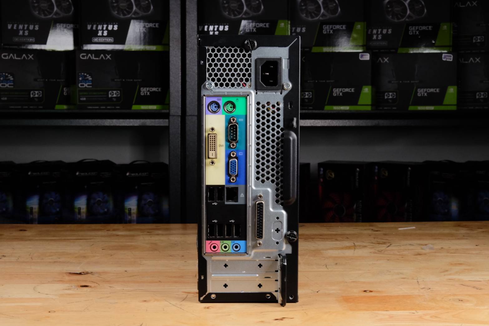 Acer Veriton SFF (Gen 2) คอมพิวเตอร์ ตั้งโต๊ะ