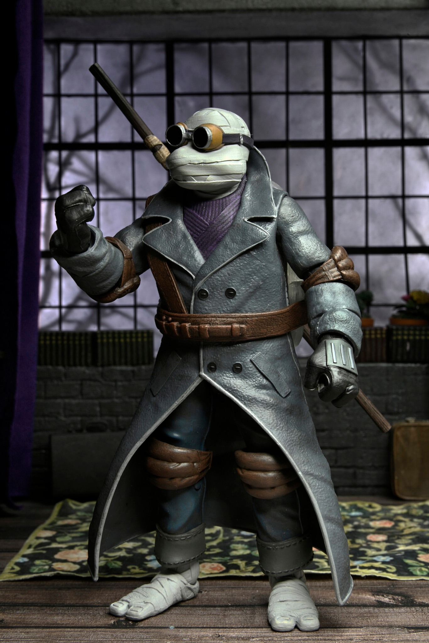 [สั่งจอง]NECA 7″ Scale Action Figure – Ultimate Donatello as The Invisible Man