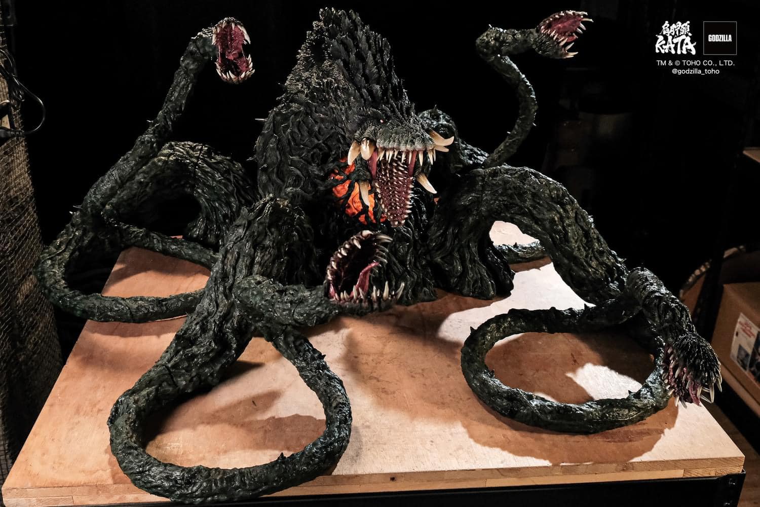 [สั่งจอง] KATA Studio : Biollante (65cm)