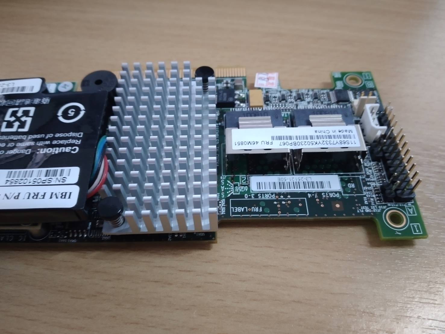 IBM 46M0851 SERVERAID M5015 6G 512MB SAS PCIE RAID CONTROLLER LSI 2108