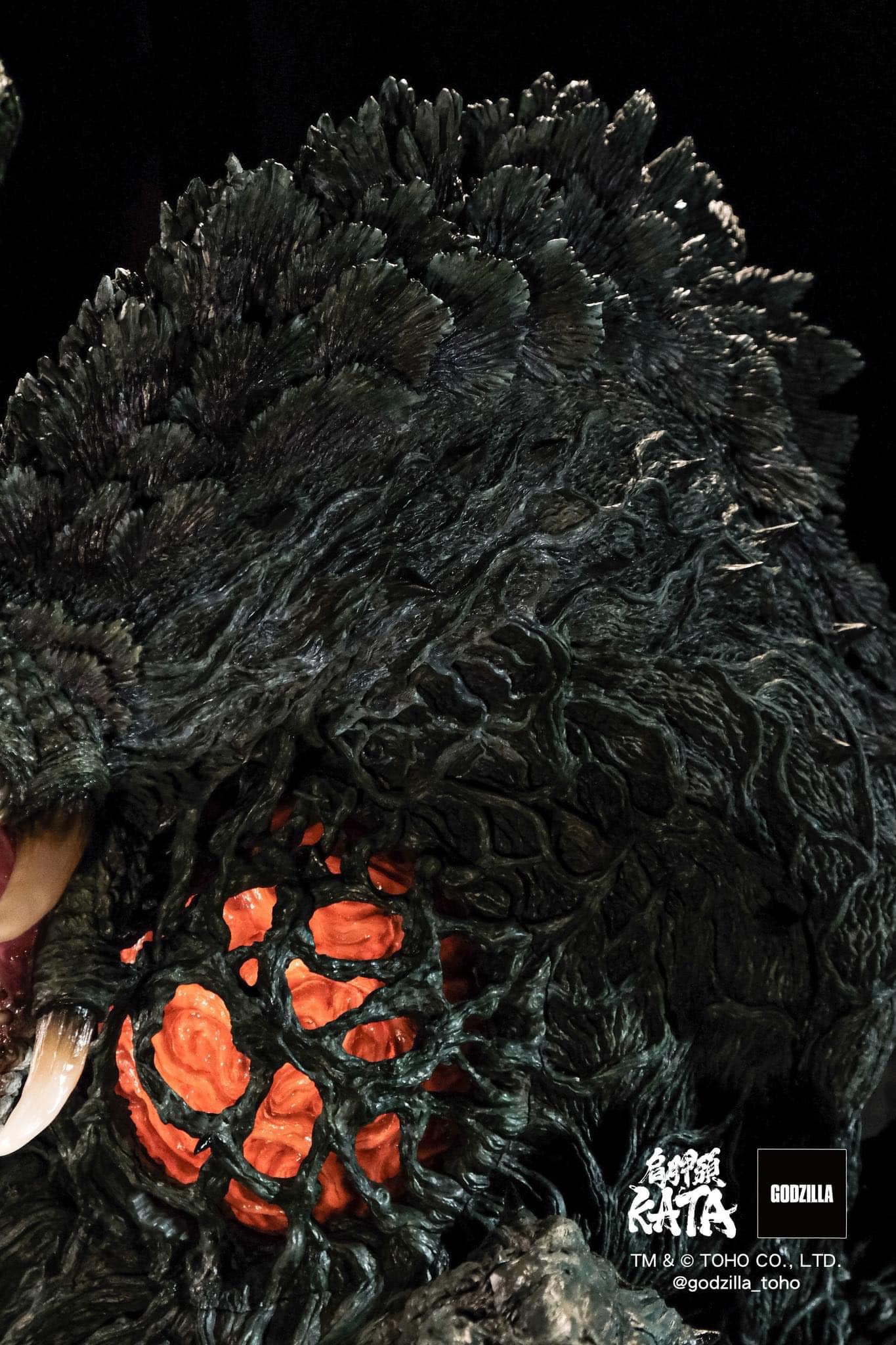 [สั่งจอง] KATA Studio : Biollante (65cm)