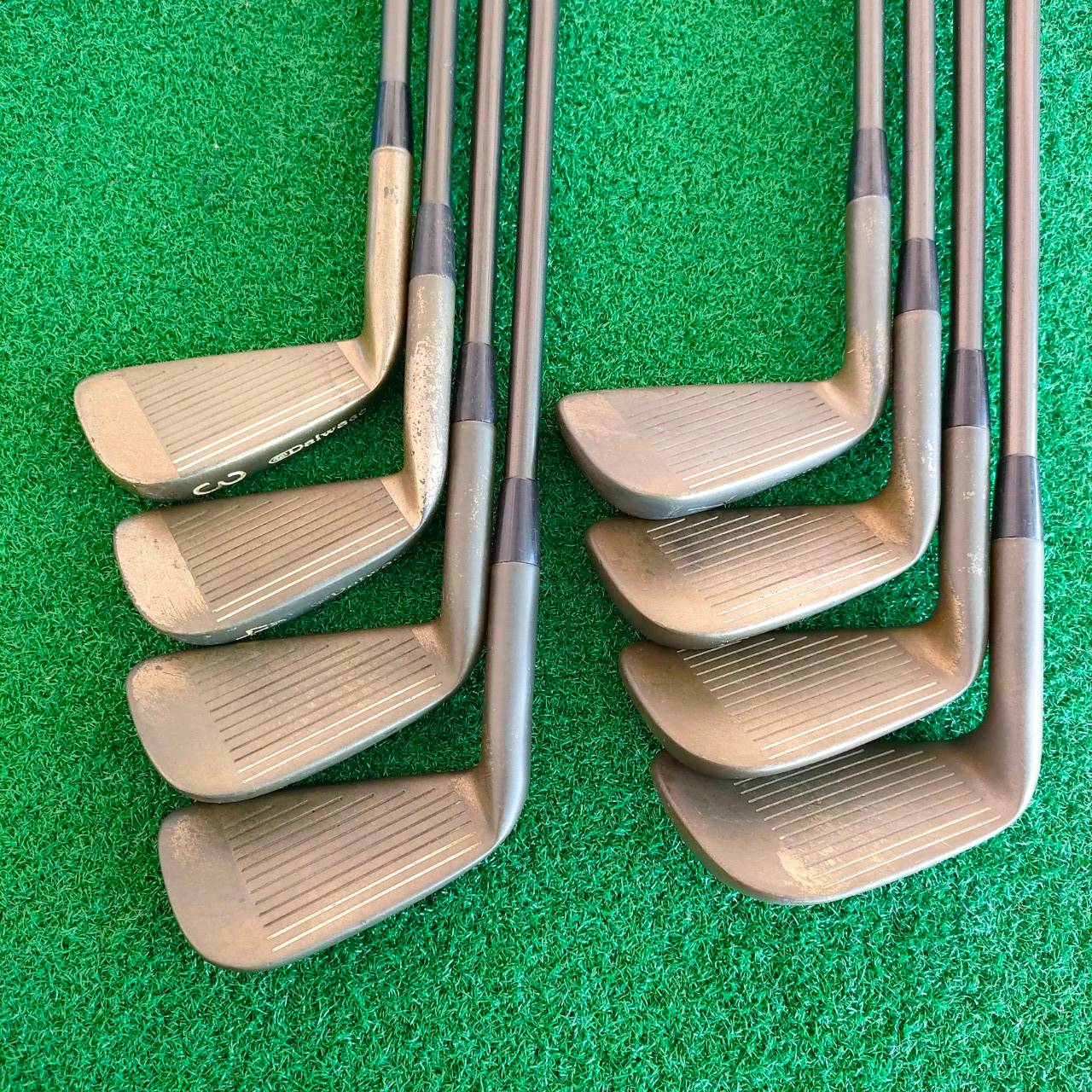 ชุดเหล็ก DAIWA ADNIADR GOLD มีเหล็ก 3 - 10 สุดยอดวัสดุพรีเมี่ยม ก้าน LITE TOUCH ก้านกราไฟต์ของ DAIWA ระดับโลกแน่นอนครับ สติ๊กเกอร์เดิมๆหมด