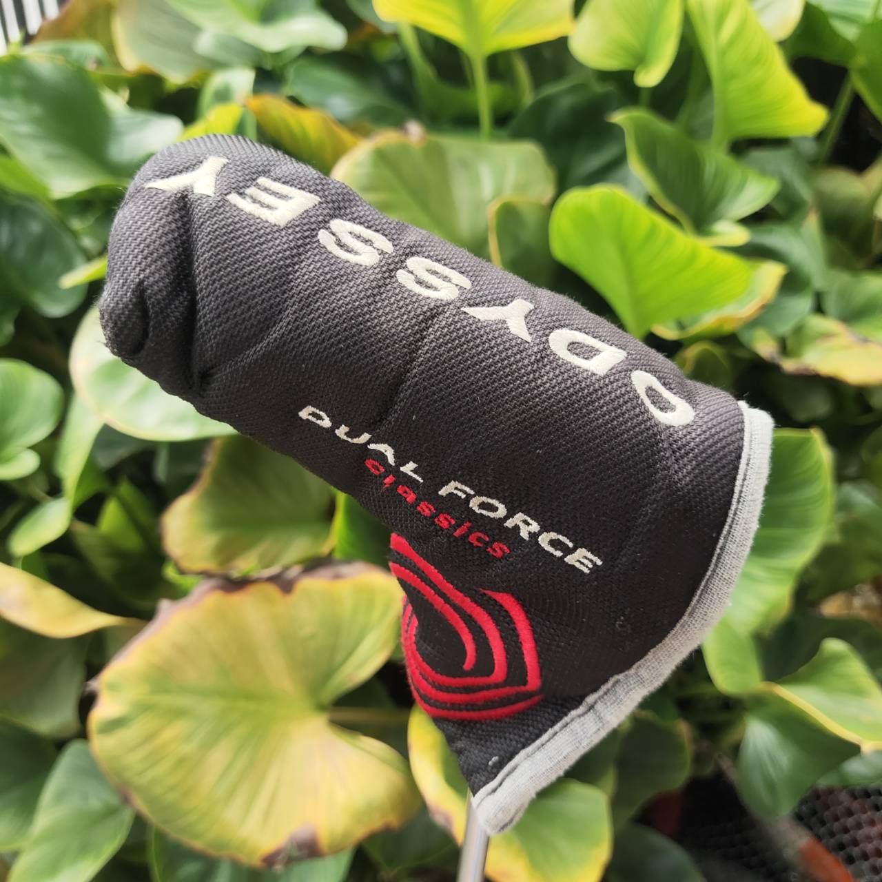 Putter ODYSSEY DUAL FORCE CLASSICS 660 หน้า Stronomic Insert ให้ฟีลนุ่ม ลูกกลิ้งเกาะไลน์มาก