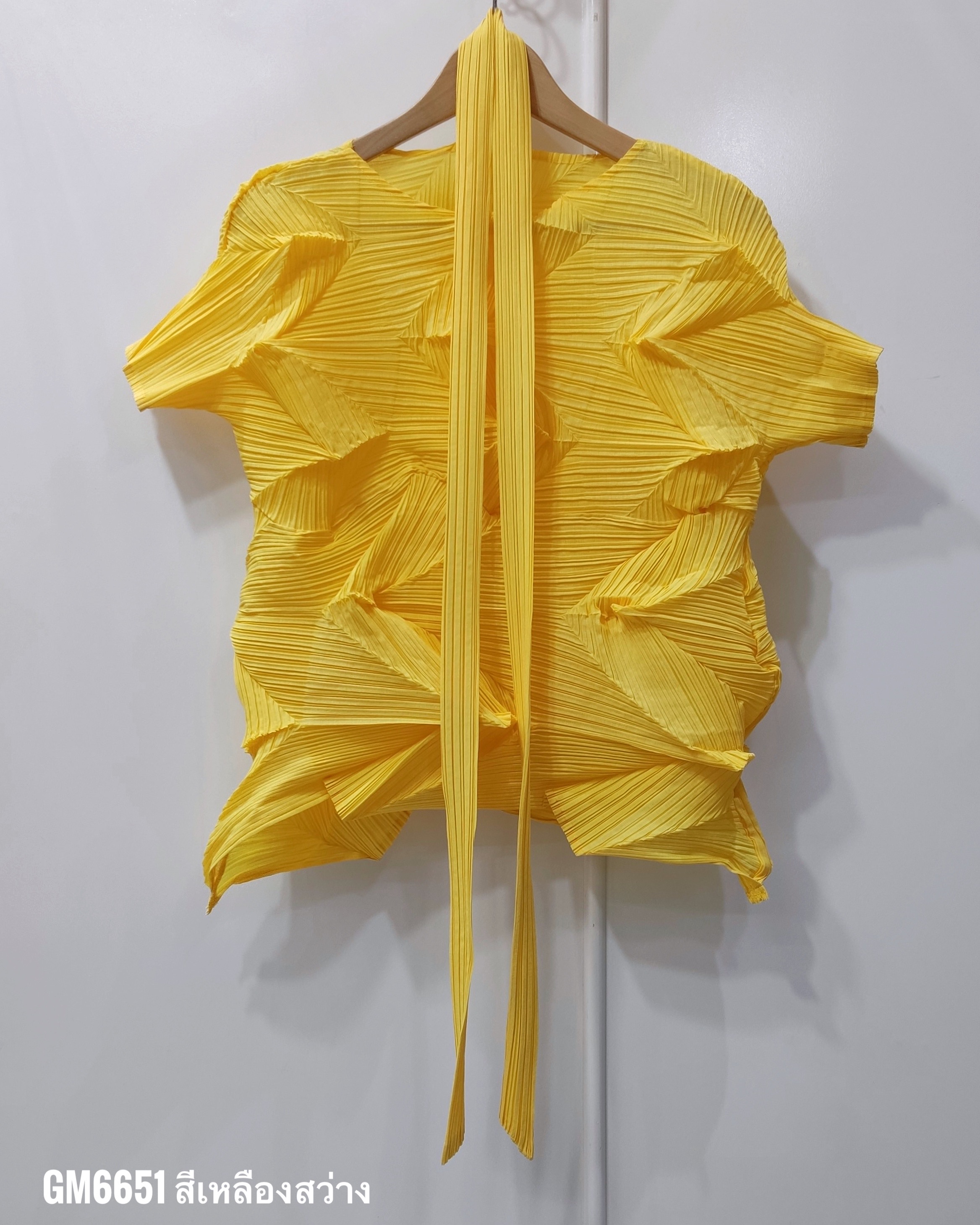 อกถึง 42 นิ้ว 2MUAY รุ่น GM6651 เสื้ออัดพลีท SHORT SLEEVE ZIG ZAG PLEATED TOP 15 สี FREE SIZE