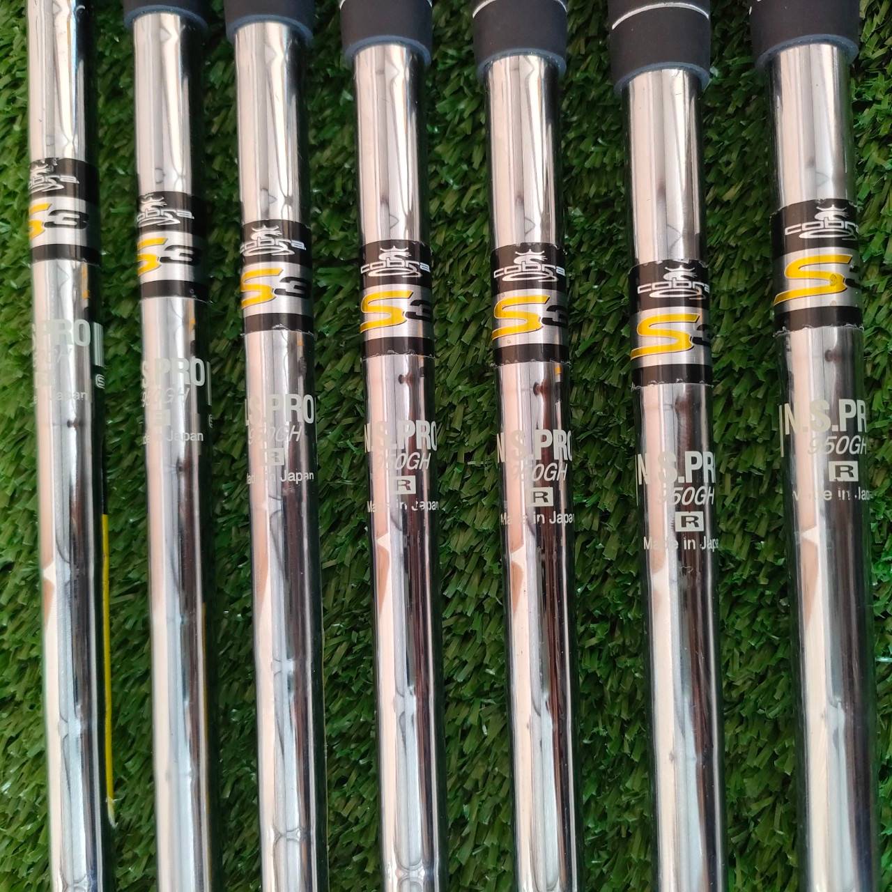 ชุดสุดยอด ราคาก็สุดยอด!!! ชุดเหล็ก COBRA S3 มีเหล็ก 4-9 เเละ PW ก้าน N.S.PRO 950GH FLEX R E9 FACE TEC ตัวนี้คือหน้าแบบเด้งจัด ส่งพลังสู่ลูกตีไกลกว่าเหล็กทั่วไปอย่างมาก