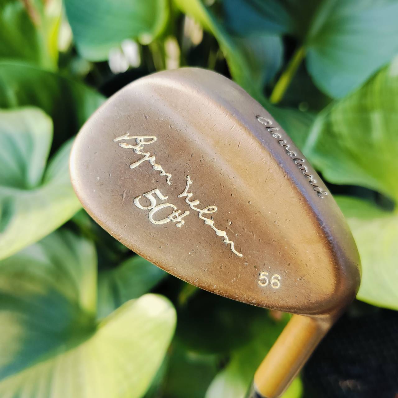Cleveland Byron Nelson 50Th Becu Beryllium Copper RH Wedge 56° วัสดุทองแดงระดับพรีเมี่ยมสุดๆๆ หายากมากๆ ถ้าขัดขึ้นมาสวยจัดๆ ก้าน WEDGE FLEX ไม้กอล์ฟพรีเมี่ยมมือสอง ของแท้ By NakaraLuxurious