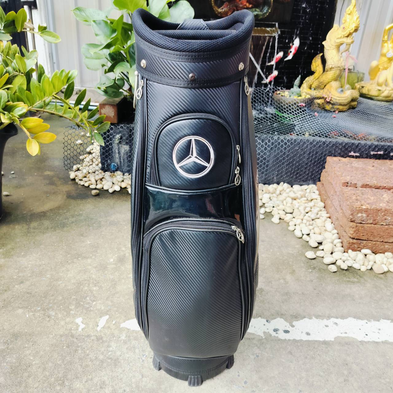 *** ไม่มีสายสะพาย *** ถุงกอล์ฟ MERCEDES BENZ ถุงลายเคฟล่าสวย ดุดันมากค่ะ ไม้กอล์ฟพรีเมี่ยมญี่ปุ่นมือสอง ของแท้ By NakaraLuxurious