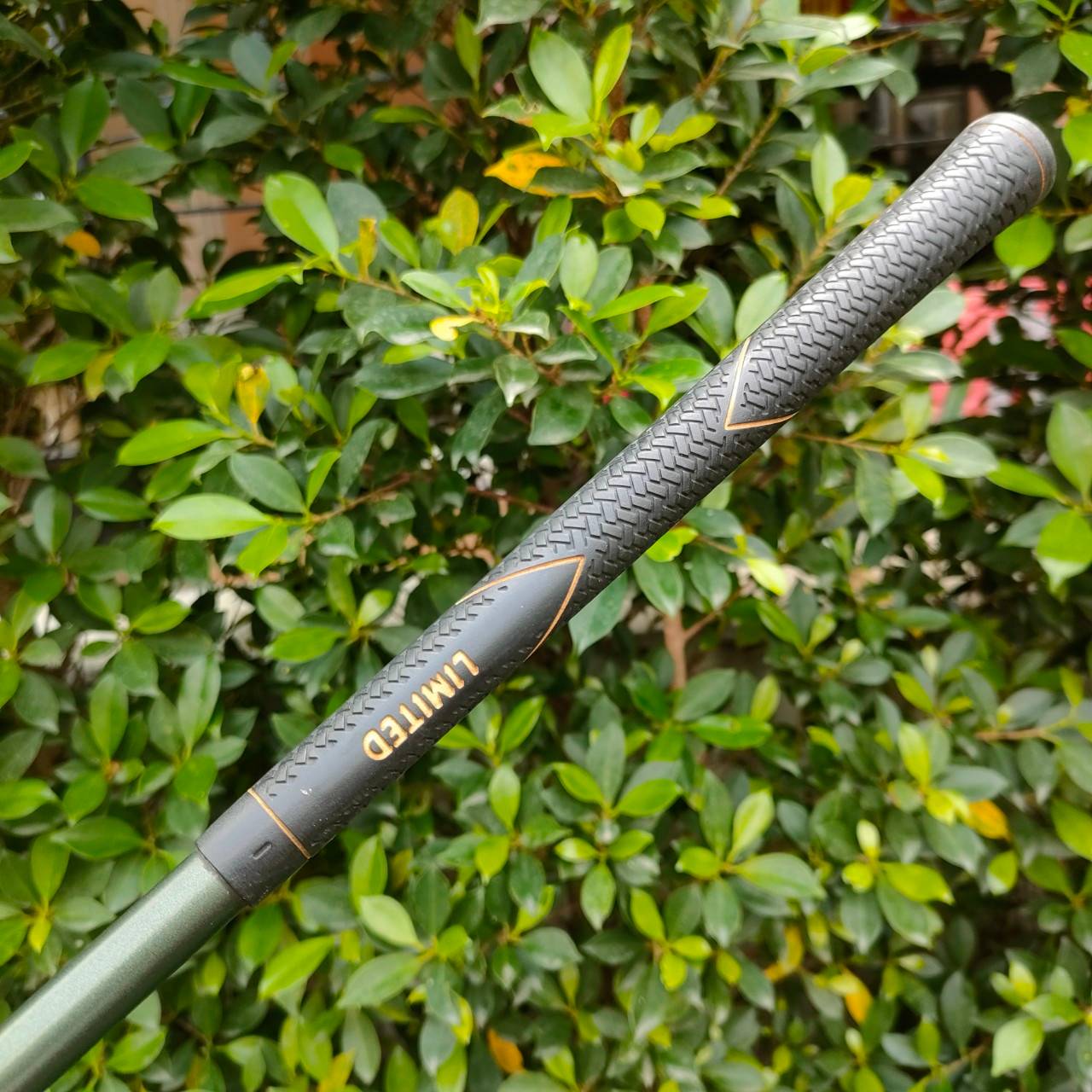 ** ไม้กอล์ฟสำหรับท่านที่ถนัดซ้าย** ชุดเหล็ก LIMITED ORAION HIMOMENT 100-ST มีเหล็ก 3 - 9 เเละ PW เเละ AW SW ก้าน MIDDLE KICK FLEX S