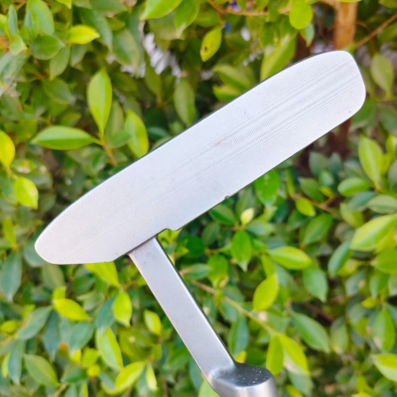 PUTTER SWORD PTJ-01 ความยาว 34 นิ้ว สุดยอดพัตเตอร์พรีเมี่ยมญี่ปุ่น น้ำหนักดีมากๆ หน้า MILLED เกาะไลน์ขั้นเทพ ไม้กอล์ฟมือสอง ของแท้ BY NakaraLuxurious