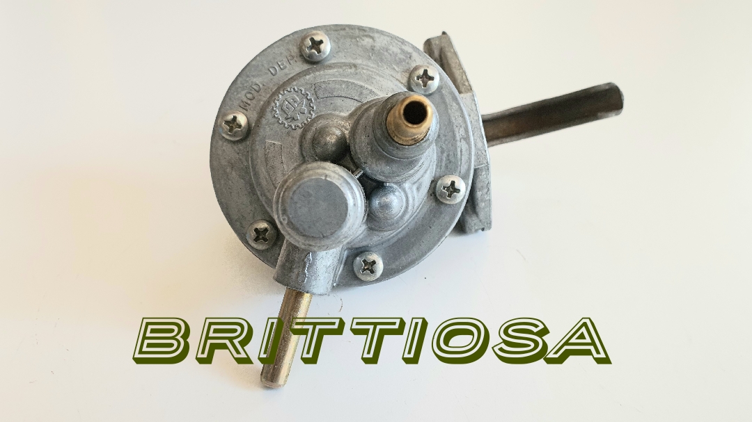 Polttoainepumppu Viva 1200cc-->1970 =50e