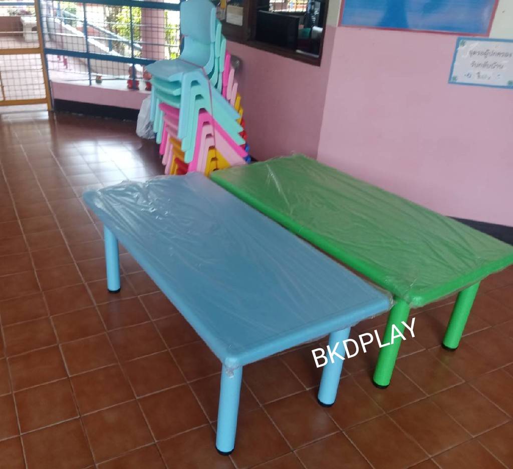 โต๊ะนักเรียน,โต๊ะเขียนหนังสือเด็ก,โต๊ะเรียน, โต๊ะสี่เหลี่ยมผืนผ้า พลาสติก ปรับระดับได้ ราคาโรงงาน พร้อมส่ง