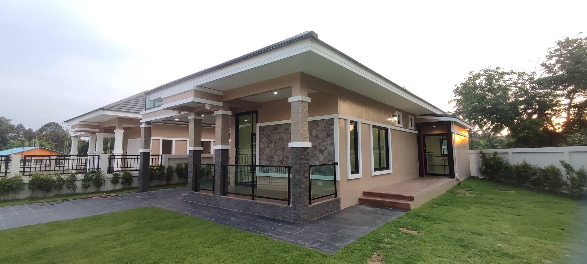 หมู่บ้านศุภกร 1