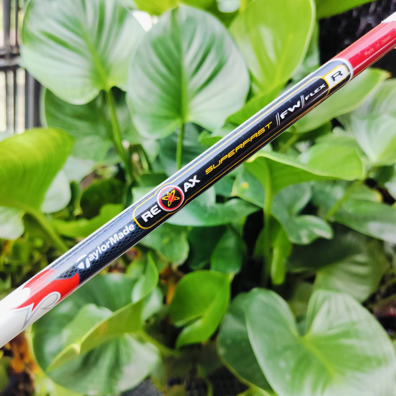 *** ไม้กอล์ฟมือซ้าย *** FW5 Taylormade BURNER องศา 18 กระดองเคฟล่า จุด CG ต่ำ ตีลอยง่ายมาก ไม้กอล์ฟพรีเมี่ยมมือสอง ของแท้ By NakaraLuxurious