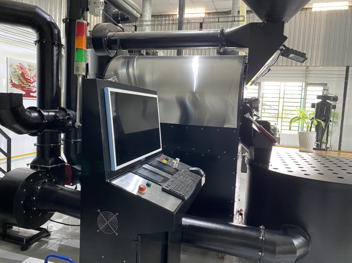 Coffee roaster 60 kg.