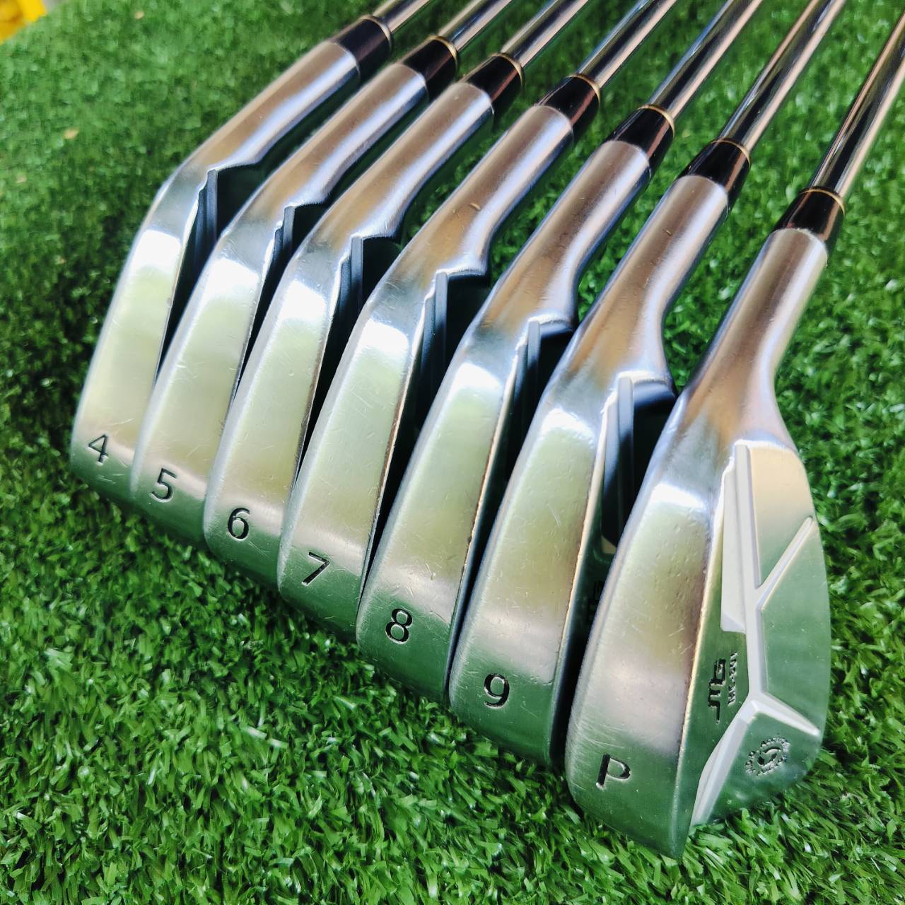 ชุดเหล็ก MIURA Giken MC-501 เหล็ก FORGED ที่ดีที่สุดในโลกจากญี่ปุ่น เป็นเหล็ก Muscle Cavity ขั้นเทพ ฟีลลิ่งนุ่มแน่น ไม้กอล์ฟพรีเมี่ยมมือสอง ของแท้ By NakaraLuxurious