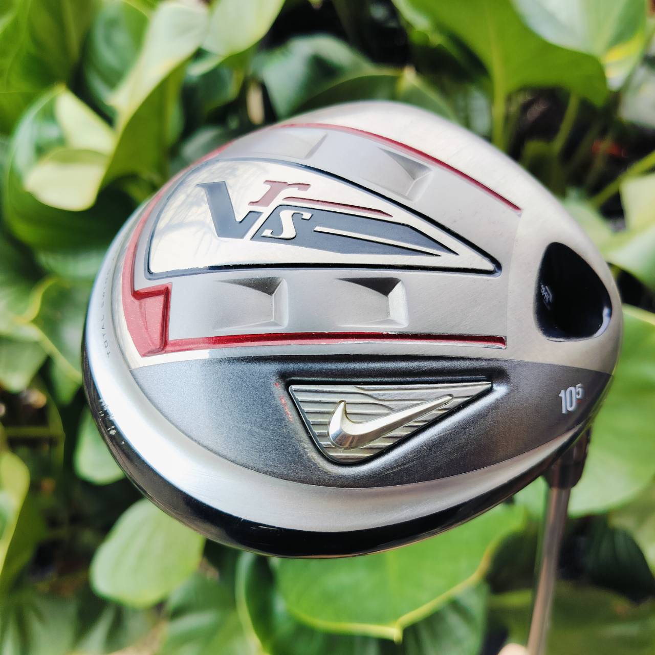 Driver NIKE VRS องศา 10.5 ก้าน FUBUKI 53 FLEX R ก้านดีมาก สภาพหัวสวยมากๆ วัสดุ FORGED TITANIUM ไม้กอล์ฟพรีเมี่ยมมือสอง ของแท้ By NakaraLuxurious