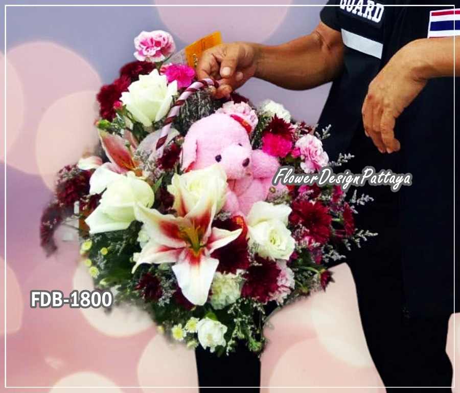 FDB-1800 : กระเช้าดอกไม้ พร้อมตุ๊กตา