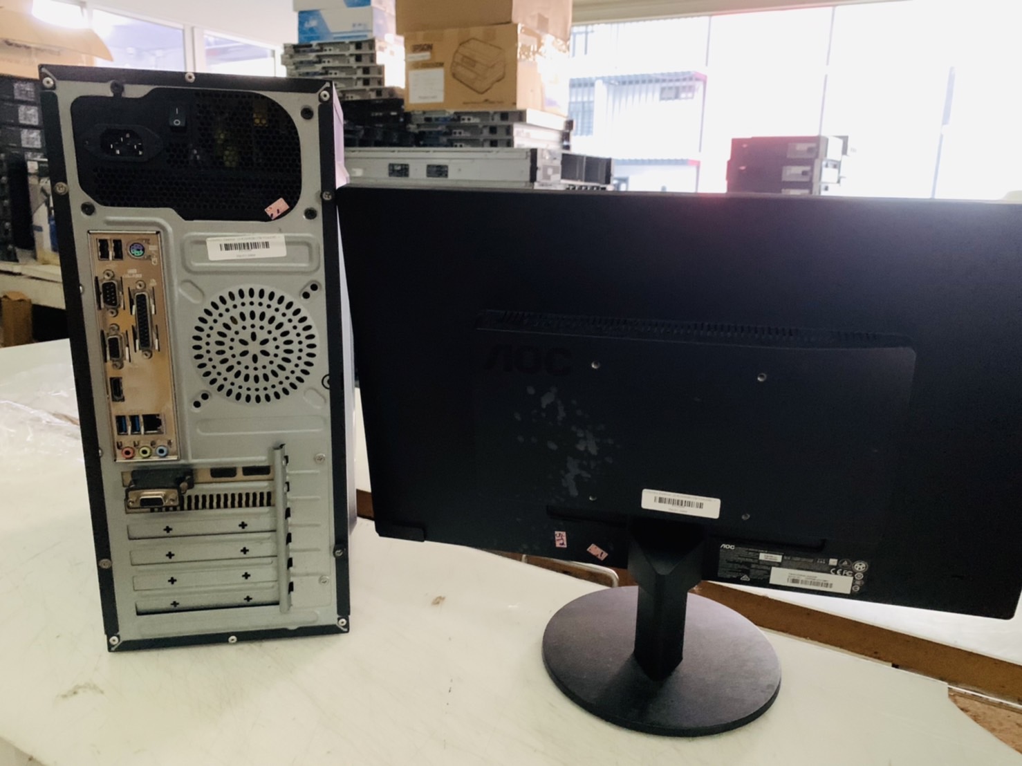Pc ประกอบ Newtron คอมพิวเตอร์ตั้งโต๊ะ พร้อมจอ 20 นิ้ว