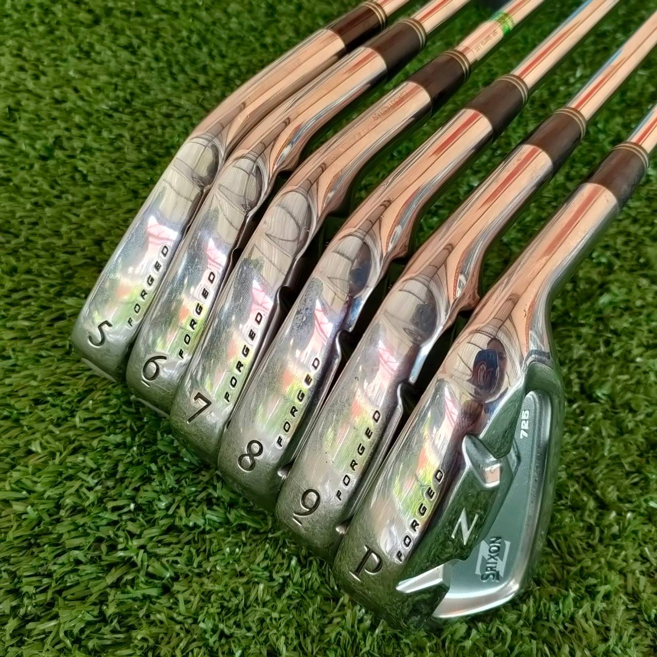 ชุดเหล็ก SRIXON Z 725 FORGED มีเหล็ก 5-9 เเละ PW ก้าน N.S.PRO 980GH FLEX R