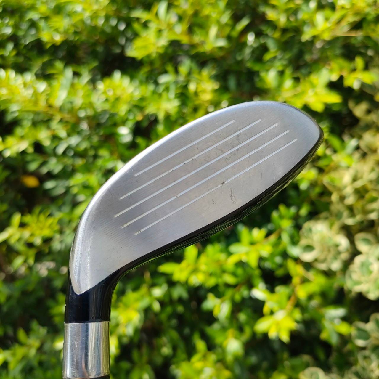 HYBRID BRIDGESTONE JGR TOUR B องศา 25 ก้าน JGR TGI-HY FLEX R ตีสุดมันส์ ตีแม่นยำ รูปทรงน่าตีออก ออกแบบได้ลงตัวครับรุ่นนี้ น่าตีมากๆ เป็นไม้ญี่ปุ่นที่ควรเล่นเลยครับ วัสดุพรีเมี่ยม