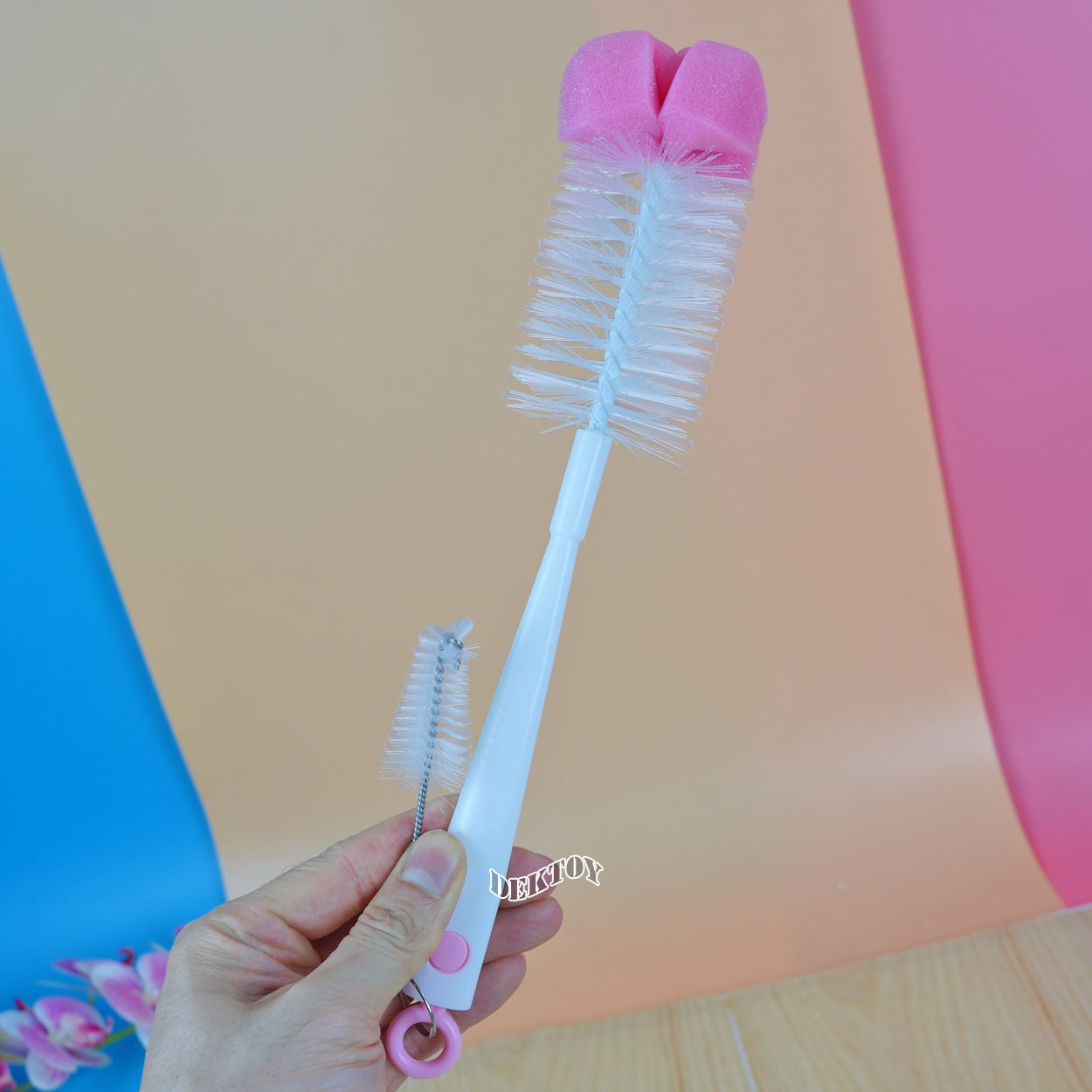 แปรงล้างขวดนมหัวฟองน้ำ B&G 6922