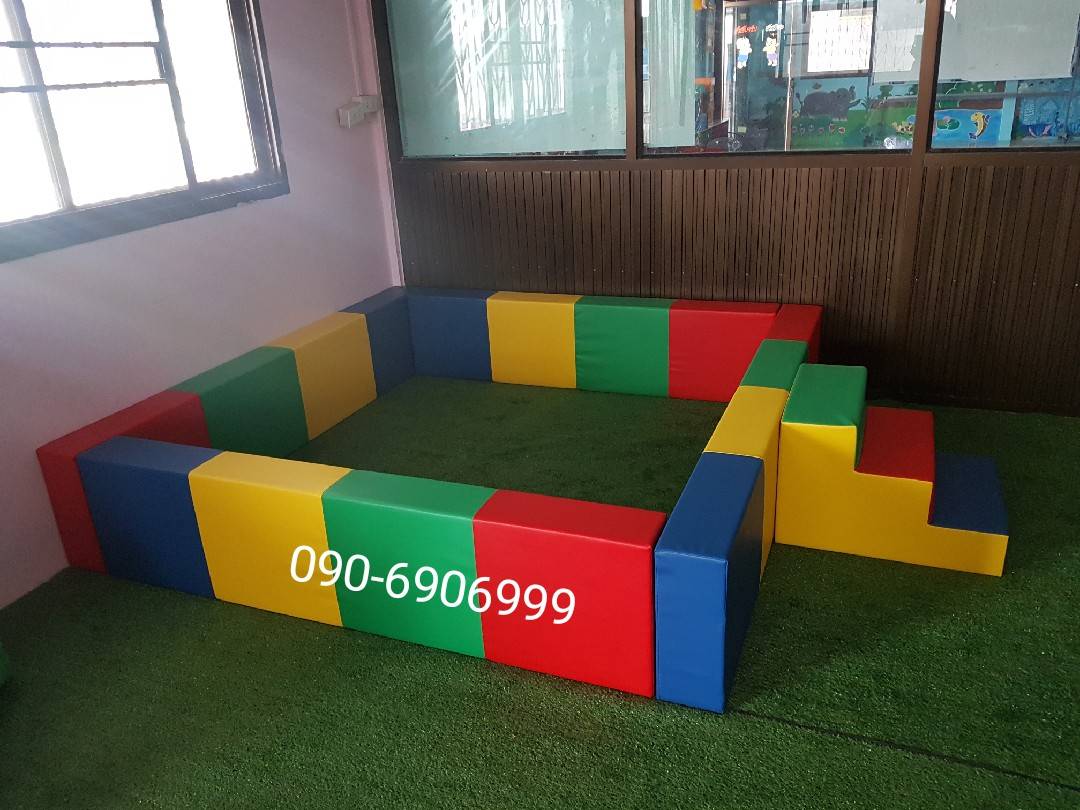 บ่อบอลพร้อมบันได บ่อบอลสี่เหลี่ยมนุ่มนิ่ม , คอกบอล กันกระแทก เบาะนุ่ม หนัง pvc คอกกั้นเด็ก ,ของเล่นนุ่มนิ่ม เครื่องเล่นสนามในร่ม KidZoneSI-02