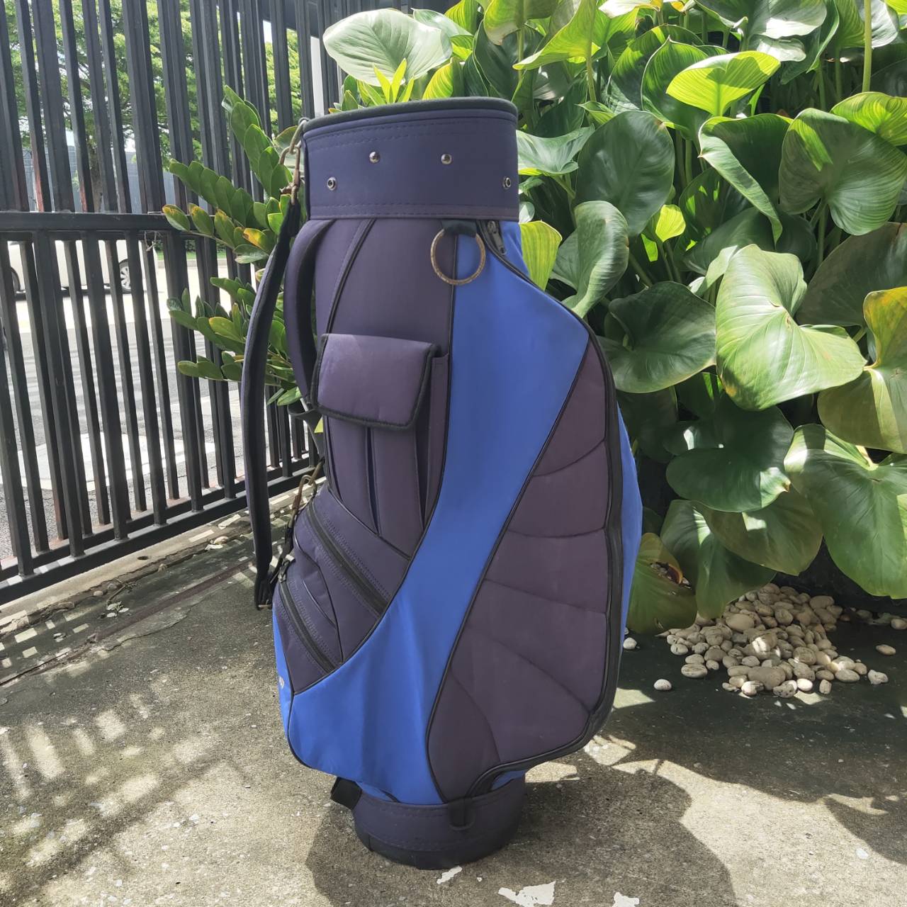 ถุงกอล์ฟ GECAO GOLF วัสดุมาก น้ำหนักเบา และใหญ่ ใส่ของได้ครบแบบสบายๆเลย