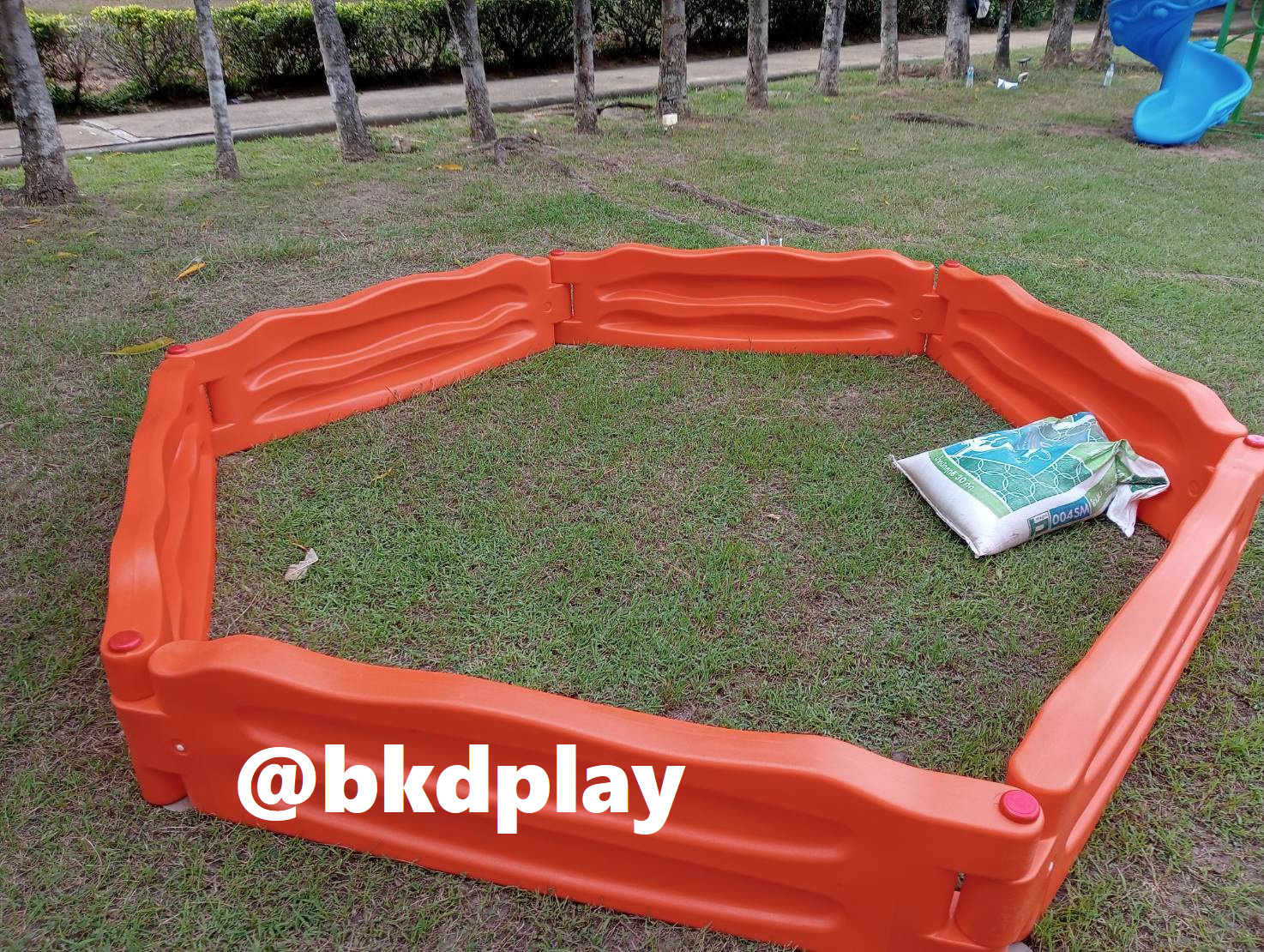 บ่อทราย 6 เหลี่ยม , กระบะทรายหกเหลี่ยม กระบะทรายเด็ก, กระบะทรายเด็กเล่น, ของเล่นเด็ก พร้อมส่งราคาโรงงาน