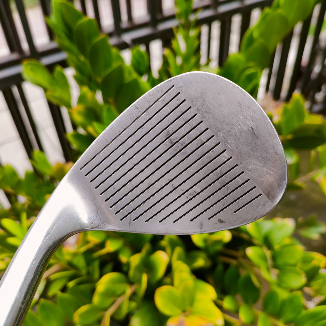 WEDGE SLAZENGER องศา 57 ก้าน TRUE TEMPER WEDGE FLEX เป็น WEDGE ที่ชิพง่ายๆ สบายๆ มือสอง สภาพเดิมค่ะ ไม้กอล์ฟพรีเมี่ยมมือสอง ของแท้ By NakaraLuxurious
