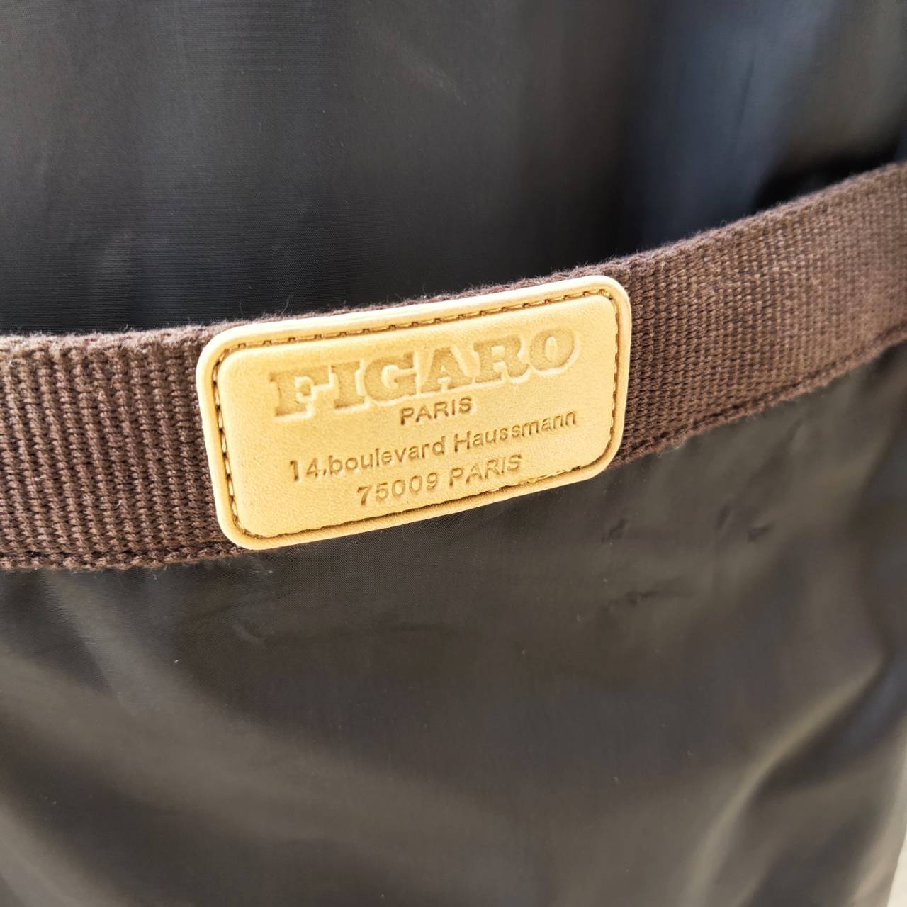 ถุงกอล์ฟ FIGARO PARIS แบรนด์เรียบหรู ดูแพงมากค่ะ สำหรับท่านที่ชอบลุคผู้ดี โดยเฉพาะ